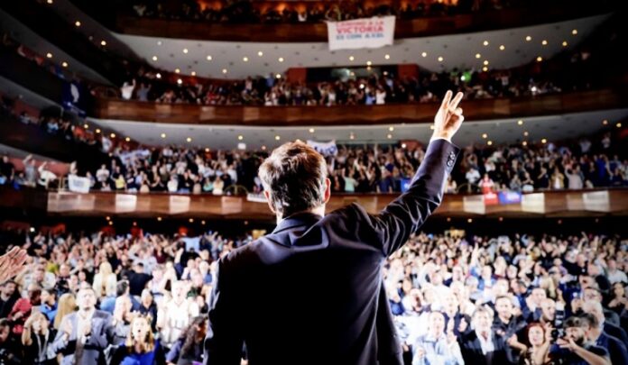 20250403195806_kicillof-acto-contra-milei-provincia