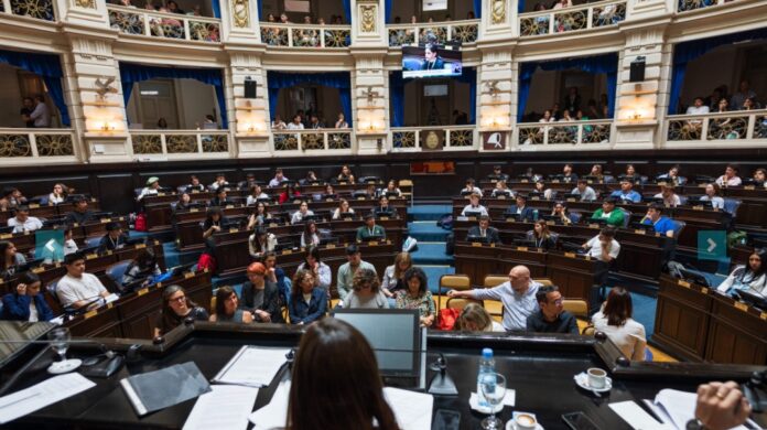 Parlamento-Juvenil-Bonaerense--696x390