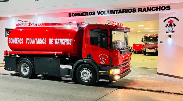 Bomberos de Ranchos adquirió un nuevo camión cisterna