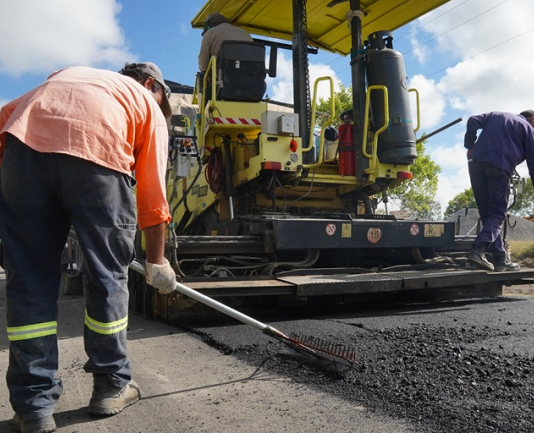 La Provincia avanza con obras en la Ruta 11 para mejorar la circulación y desviar el tránsito pesado