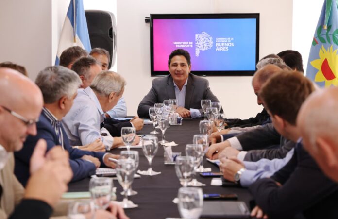 Reunión con Empresarios de Transporte