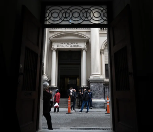 La deuda de las familias con billeteras virtuales trepó al 30%