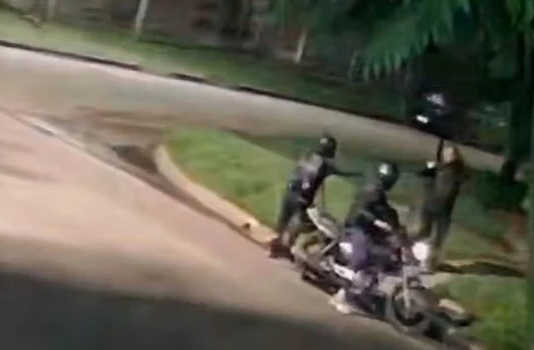 Almirante Brown: Esperaba el colectivo para ir a trabajar y fue asesinado a sangre fría por motochorros