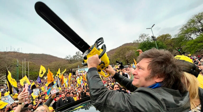 Economía y corrupción: 82% de los hogares resignó gastos para sostenerse y 67% cree que el Gobierno rompió el pacto «anticasta»