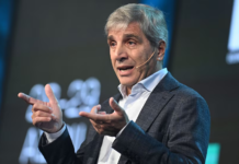 Luis Caputo: “La gente se sobreendeudó a tasas muy altas, pensando que la inflación iba a licuar las deudas y eso no pasó”