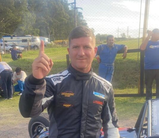 LIMITADA: Alejandro Irigoyen lideró la carrera con invitados