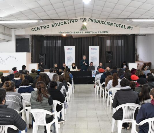 Javier Rodríguez presentó la 16ª edición de la Revista MDA: “Nosotros planteamos a la producción como un eje para fortalecer el arraigo”