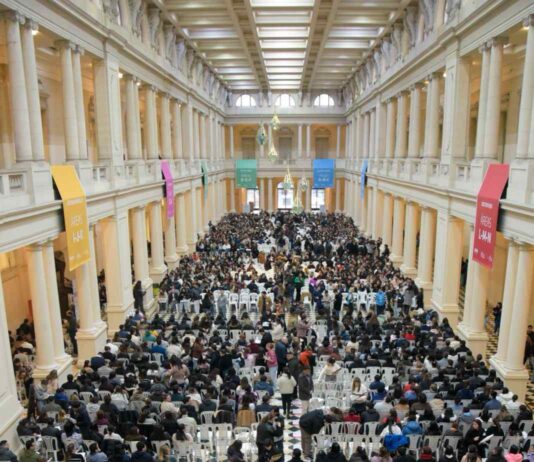 Miles de profesionales participaron del primer Examen de Residencias Bonaerenses