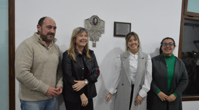 A 71 años del Golpe, restituyeron la placa homenaje de los ferroviarios, a Eva Duarte de Perón