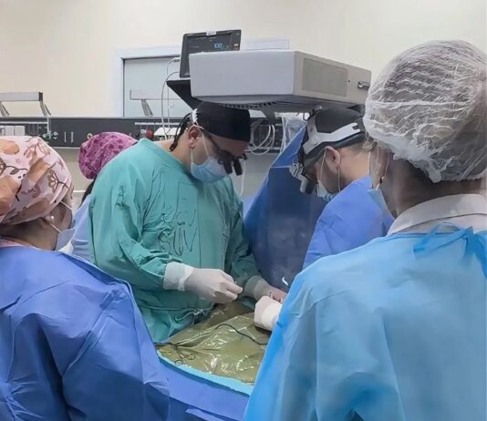 Operaron con éxito a un bebé de 980 gramos en el hospital de Junín
