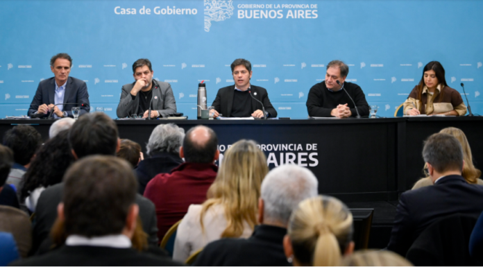 Kicillof presentó el plan provincial de políticas de prevención y mitigación del fenómeno del Súper Niño