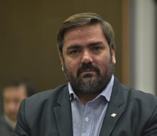 Balbín cruzó a Kicillof por la deuda con los municipios: «ordene su casa»