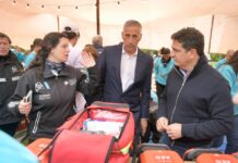 Transporte entregó desfibriladores y encabezó una capacitación de primeros auxilios para agentes de seguridad vial instalados en las rutas bonaerenses