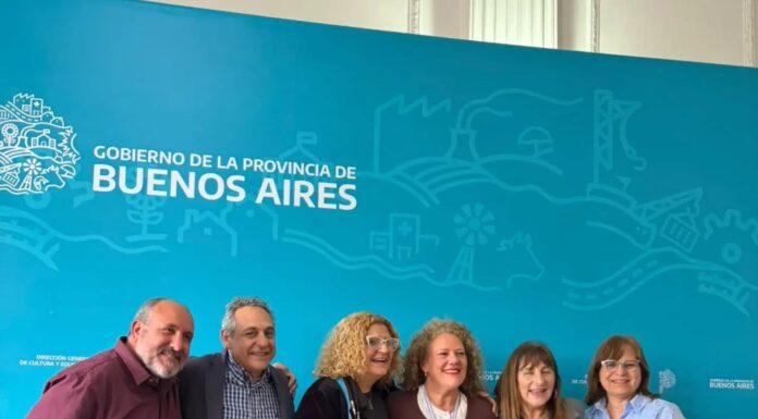 Romina Bozzano recibió la mención «Herminia Brumana», en reconocimiento a su trayectoria educativa